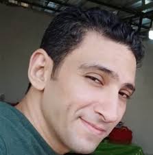 انقراض البشر لن يضر الكوكب بشيء ولكن انقراض النحل سينهي الحياة عليه ...