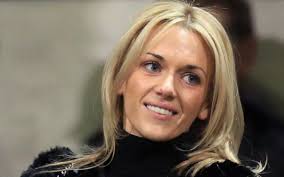 Charlotte Searle's Instagram, Twitter & Facebook