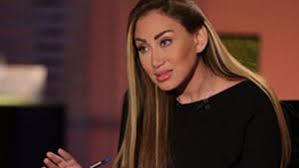 أعلنت قناة الحياة المصرية وقف برنامج صبايا الخير الذي تقدمه الإعلامية المصرية ريهام سعيد كما أصدرت نقابة الإعلاميين قرارا بمنعها من مزاولة أي نشاط. Ø±ÙŠÙ‡Ø§Ù… Ø³Ø¹ÙŠØ¯ ØªÙØªØ­ Ø§Ù„Ù†Ù‡Ø§Ø± Ø¹Ù„Ù‰ Ù…Ø±ÙŠÙ‡Ø§Ù† Ø­Ø³ÙŠÙ† ÙˆÙ…Ø®Ø±Ø¬ Ù…Ø³Ù„Ø³Ù„ Ø§Ù„Ø®Ø§Ù†ÙƒØ© ØµÙˆØª Ø§Ù„Ø£Ù…Ø©