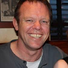 Tom Sheahan (@sheahanatlondon)