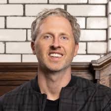 Thomas Stickney's Instagram, Twitter & Facebook