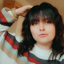 Savannah Calvert (@vangoghfxck)