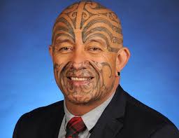Maori Face Tattoo It Is Ok For A White Woman To Have One Bbc News