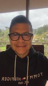 Filipenses 4: 19 Le pido a mi Dios que les dé a ustedes todo lo que  necesitan, conforme a las espléndidas riquezas que tiene en Jesucristo.