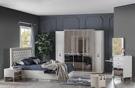 Deco White Bedroom Weltew Home In 2020 Bedroom Home Decor Furniture