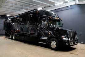 Introducing The All New Showhauler 5 Slide Bunkhouse Super C Rv 600hp Detroit Diesel Engine See Other Showhauler Floor Plans Freightliner Luxury Rv Motorhome