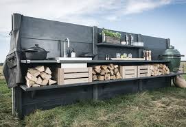 heston installs outdoor kitchen from