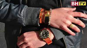 Nabi s.a.w nampak perkara ini dan bersabda: Kapsul Bhtv Jom Tanya Ustaz Hukum Lelaki Pakai Gelang Pintar Youtube