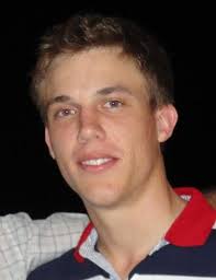 Leonardo João Rivera Doring Fones com DDD: celular (19)96639774 residencial  (19)38661743 E-mail: leonardodoring@hotmail.com Cur