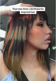 Pelo Rojo Como Roberta De Rebelde