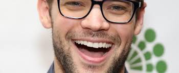 BWW Exclusive: Jeremy Jordan in Concert- Sings 'West Side' and Zings  Weinstein