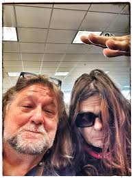 It's good to reconnect with my old pal Tommy Skeoch we're working