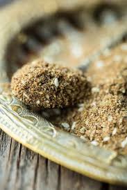 Comment Utiliser Le Zaatar Epices Et Herbes Recette Cuisine