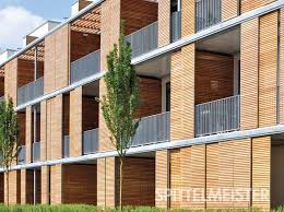 Wer seinen balkon verglasen möchte, braucht gegebenenfalls eine baugenehmigung. Sonnenschutz Am Balkon Ideen Fur Die Richtige Verschattung