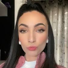 Emily Deane (emilydeanee)