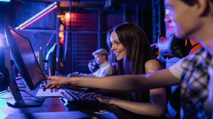 The Power of Online Gaming Communities: Fostering Connection and Collaboration