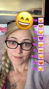 Joni Fagan's Instagram, Twitter & Facebook