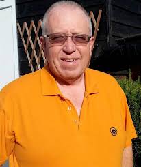 Wolves legend Steve Bull surprises fan at wedding who missed first home  game in 37 years