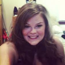 Jaclyn Hollis's Instagram, Twitter & Facebook