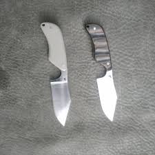 Merci Fred Perrin Concept Instagram Artisan Coutelier Francais De Couteaux A Vocation Utilitaire Couteau Survie Co Knife Kitchen Knives Pocket Knife