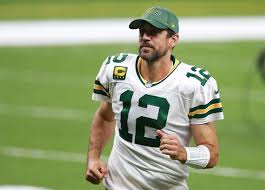 Aaron rodgers is a 37 year old american football (american) player. Jeopardy Viewers Packers Fans Will Get 10 Nights Of Aaron Rodgers As Guest Host
