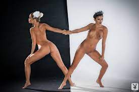 Nudes dancers