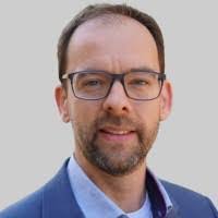 Shaun Mead's Instagram, Twitter & Facebook