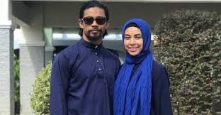 The cutest couple, mizz nina and noh salleh (of hujan and da vagabonds) will be at our birthday invasion on the 28th of. Noh Salleh Mizz Nina Beautifulnara Gosip Artis Malaysia Terkini