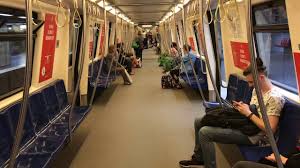 Camera web online cu vedere la tabela cfr plecari/sosiri gara de nord bucuresti. CÄlÄtorie Cu Metroul Gara De Nord PiaÈa Victoriei Youtube