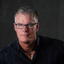 Kendra Michael (@KendraMichael13)