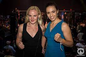 Valentina shevchenko dances with sister antonia shevchenko at ufc 228 open workout#mma #ufc #ufc228subscribe to our channel and get more premium mma. Ufc Valentina Shevchenko S Sister Antonina Shevchenko Has Signed To Compete On Dana White S Tuesday Night Contender Series Mma India