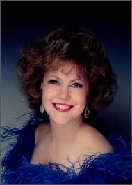 Nancy Elledge's Instagram, Twitter & Facebook