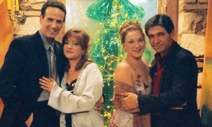 Εικόνα από τη σειρά Το Καφέ της Χαράς