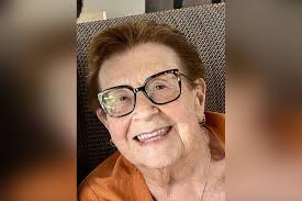 Gwendolyn (Gwen) Berry