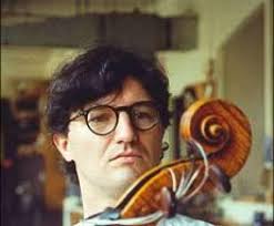 New York dealer to pay $325,000 to settle legal dispute with violinist