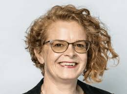 Helen Simms's Instagram, Twitter & Facebook