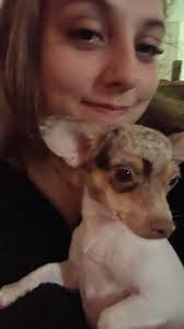 Now what to do?! I'm totally lost... No one who shouts out the  feedingtimes, no one who tramples all over us. Dancing in the kitchen when  the food is