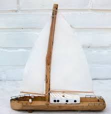 Diy Segelboot Mit Treibholz Und Stoffsegel Kinder Basteln Holz Schiff Basteln Boot Basteln