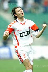 Yksel osmanovski former footballer from sweden left midfield last club: Yksel Osmanovski Torneremo In Serie A Ero L Idolo Di Ibrahimovic Su Cassano Radio Biancorossa