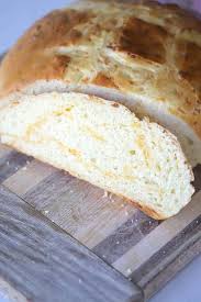 This Rustic Cheddar Cheese Bread Recipe Is An Easy Rustic Bread Recipe It S Made With Simple Ingredients Cheese Bread Cheesy Bread Recipe Cheese Bread Recipe