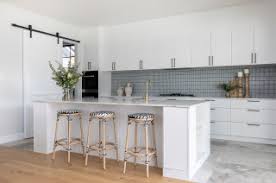 They won't fail to amaze you and your family. Subway Tiles Kitchen Splashback