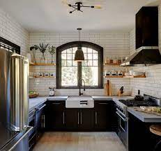 The woodgrain, texture, and organic feel of wood adds depth and character that makes any kitchen a welcoming and enjoyable space. 35 Amazingly Creative And Stylish Farmhouse Kitchen Ideas