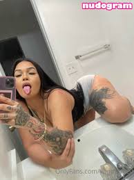 00penelopexo  vonmarye0 Nude Leaks OnlyFans Photo 9 - Nudogram v2.1