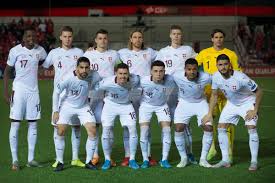 Die kurze geschichte der saarländischen nationalmannschaft war eng mit der des 1. Fussballnationalmannschaft Der Schweiz Schweizer Nati Trikot 2021