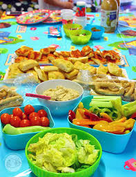 Stessa merenda e 1 bottiglia di vino o spumante ogni 3 persone, 15€ cad. Come Organizzare Una Festa Per Bambini Mamma Felice