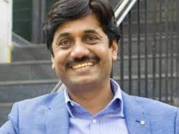 आत्मविश्वासाने स्पर्धा परीक्षेला सामोरे जा, यशदाचे माजी संचालक सतीश पाटील  यांचे आवाहन Solapur Marathi News