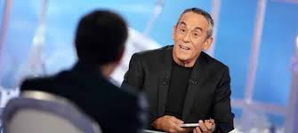 Le 23 septembre dernier, l'homme en noir recevait le rappeur vald dans salut les terriens. Salut Les Terriens Thierry Ardisson Fait Des Revelations Pour La Derniere Mce Tv