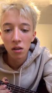 If you want to play morbid mind you can! Its easy!! Tag me in your covers🖤  #tutorial #morbidmind #fyp #foryoupage #music #artist #xyzcba