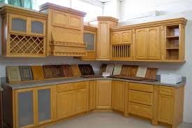 Some prefer the predictability of engineered materials like thermofoil and laminate but if you want a natural look, nothing compares to the beautiful color variations and grain patterns found in real wood. China Kitchen Furniture Natural Wood Color Maple Kitchen Cabinets China Kitchen Cabinets Solid Wood Kitchen Cabinets