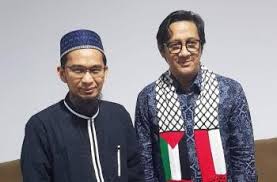 Ustadz adi hidayat, quraish shihab dan ustadz abdul somad. Berita Terkini Net Matamata Com